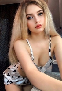 Девушка Наташа 23 Русская из Москвы thumb